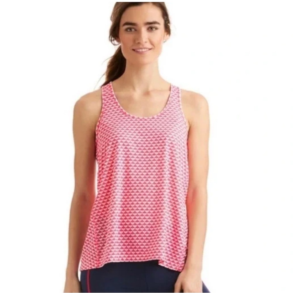 Vineyard Vines Active Wear Racerback Whale Tail Print Tank| work out summer
